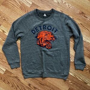 Detroit Neo-Tiger Crewneck Sweatshirt [Brand: Smplfd Detroit]